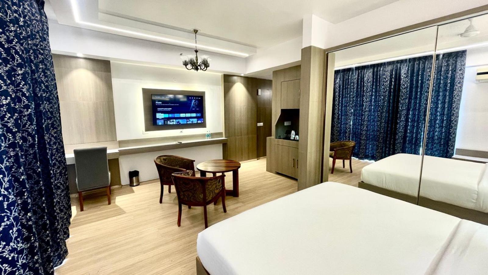 The Grace Residency - Gomtinagar, Lucknow Aparthotel Εξωτερικό φωτογραφία