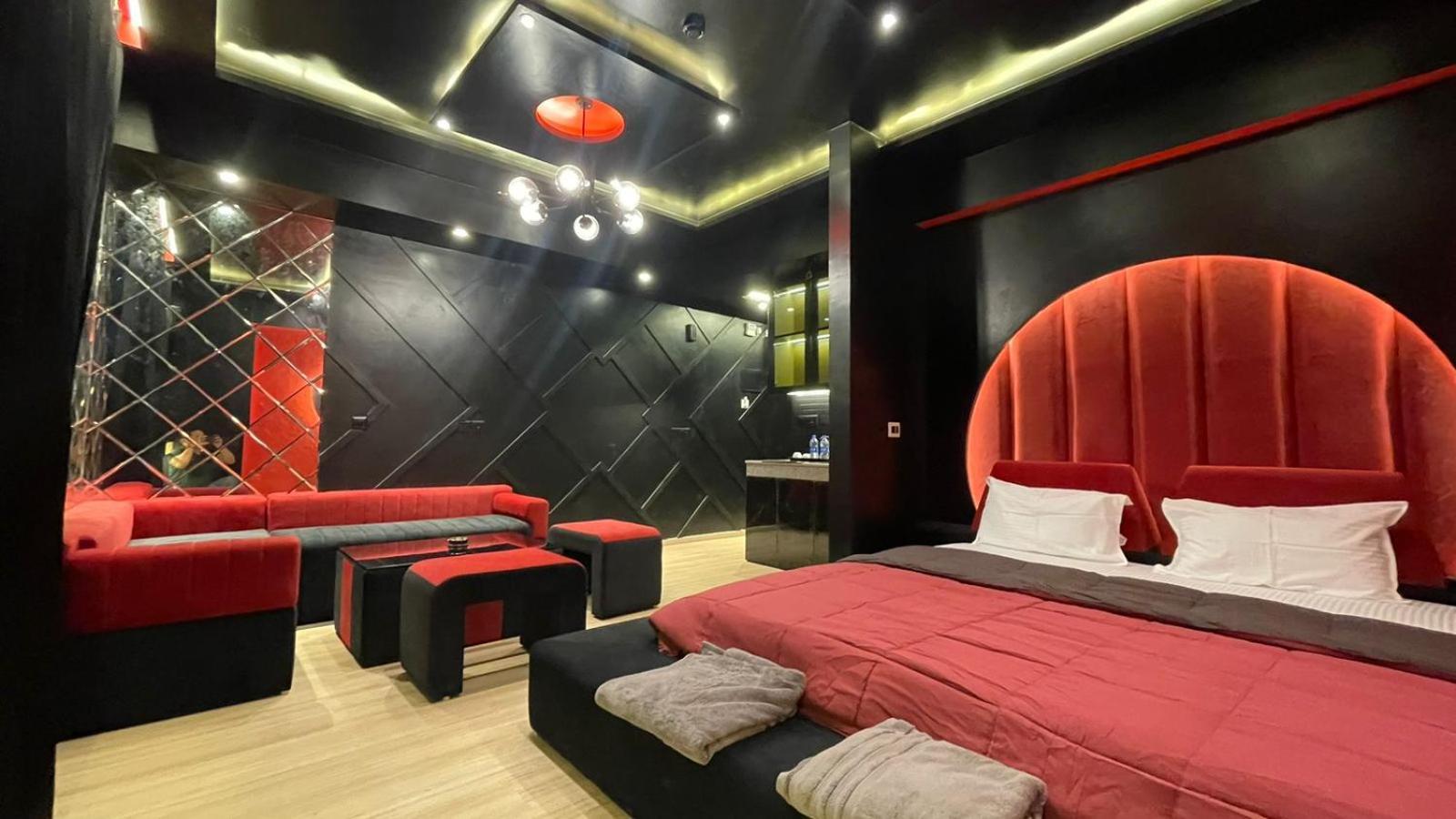 The Grace Residency - Gomtinagar, Lucknow Aparthotel Εξωτερικό φωτογραφία