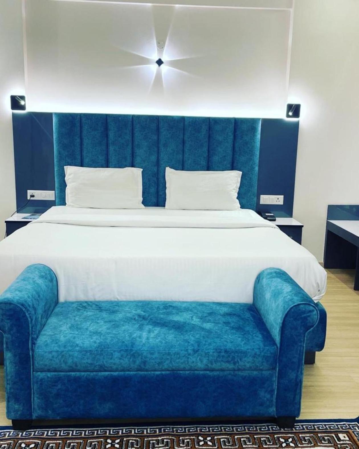The Grace Residency - Gomtinagar, Lucknow Aparthotel Εξωτερικό φωτογραφία