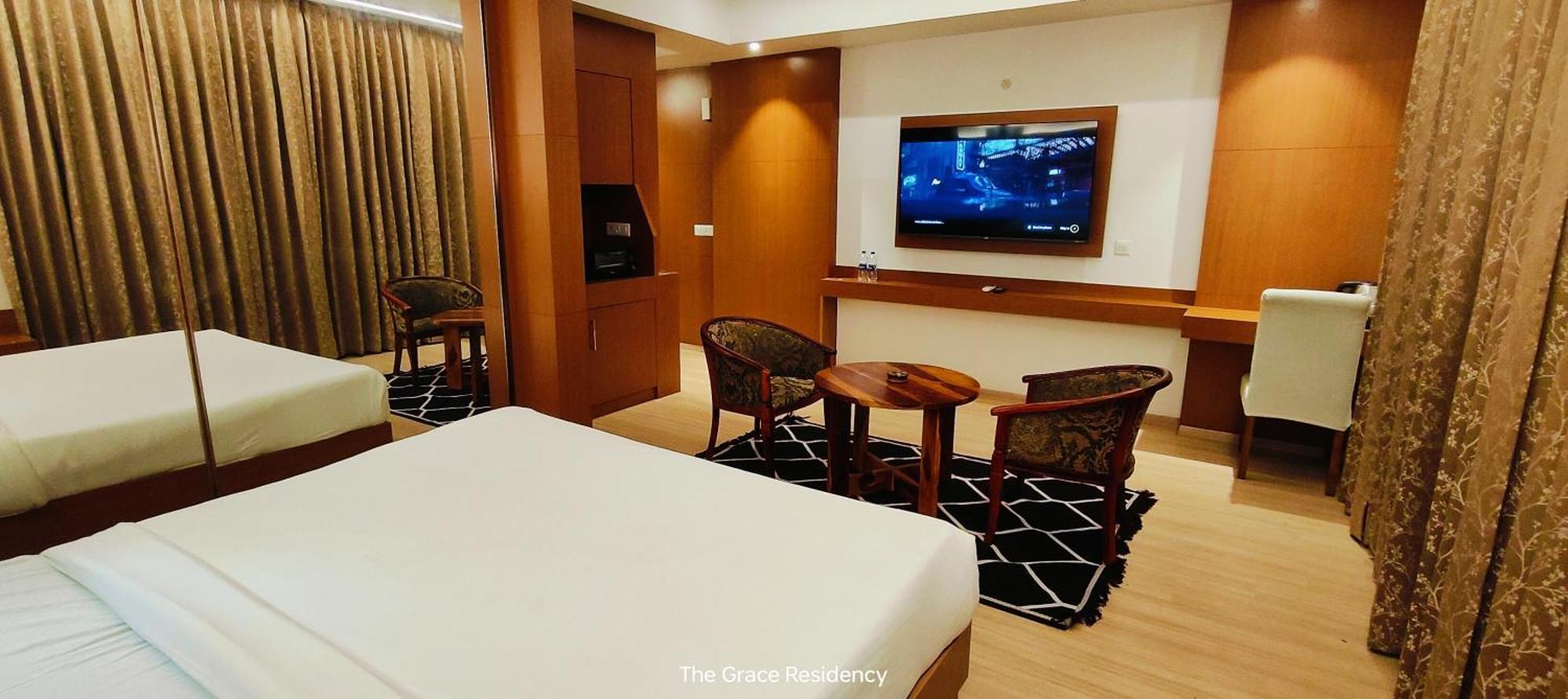 The Grace Residency - Gomtinagar, Lucknow Aparthotel Εξωτερικό φωτογραφία
